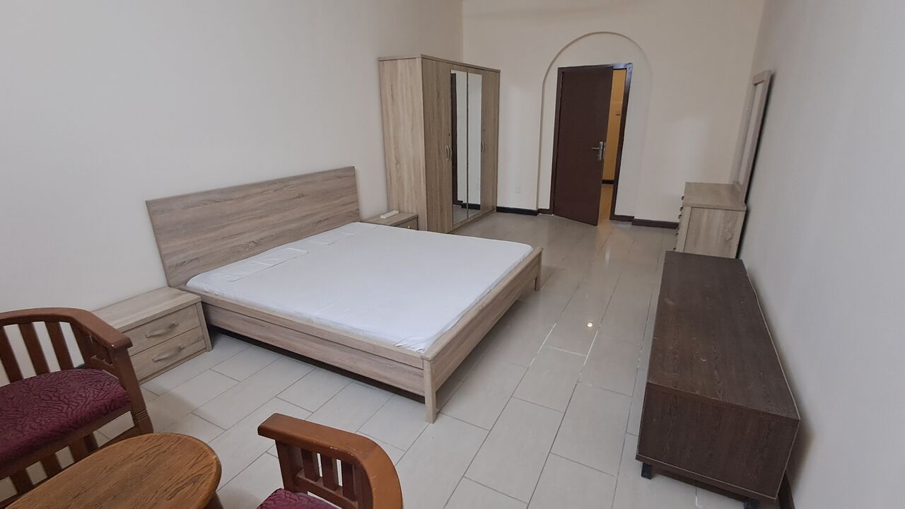 Manama, Rooms for Rent, BHD 140,  Fully Furnished Room In A 4 Bhk Apartment