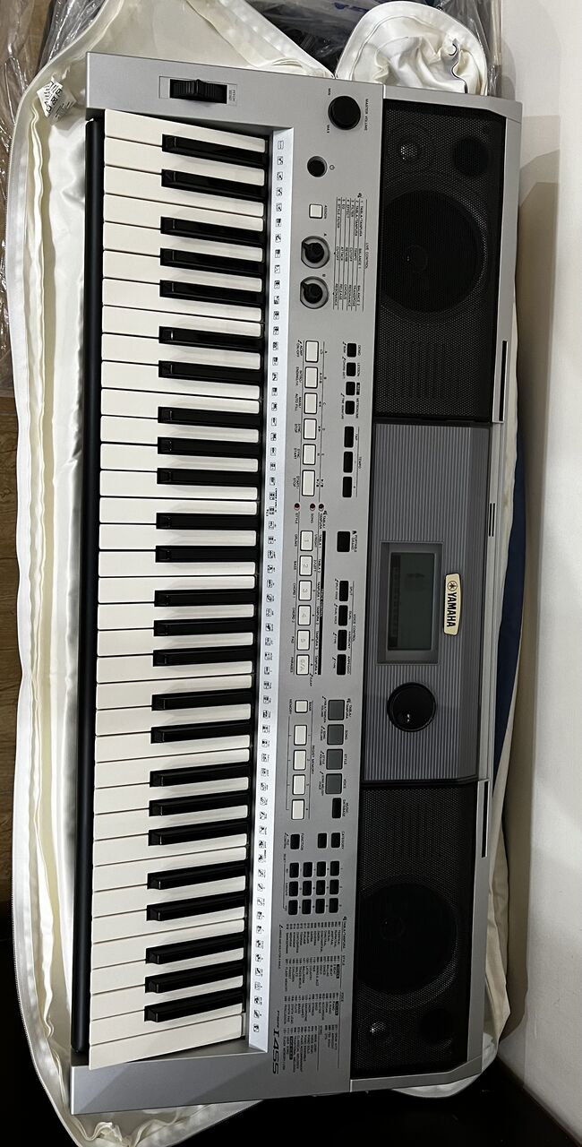 Riffa, Musical Instruments, BHD 185,  YAMAHA Keyboard PSR I455