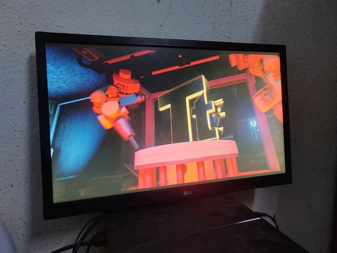 Riyadh, Video Games, SAR 1200,  Play Station PS-4 With LG 24
