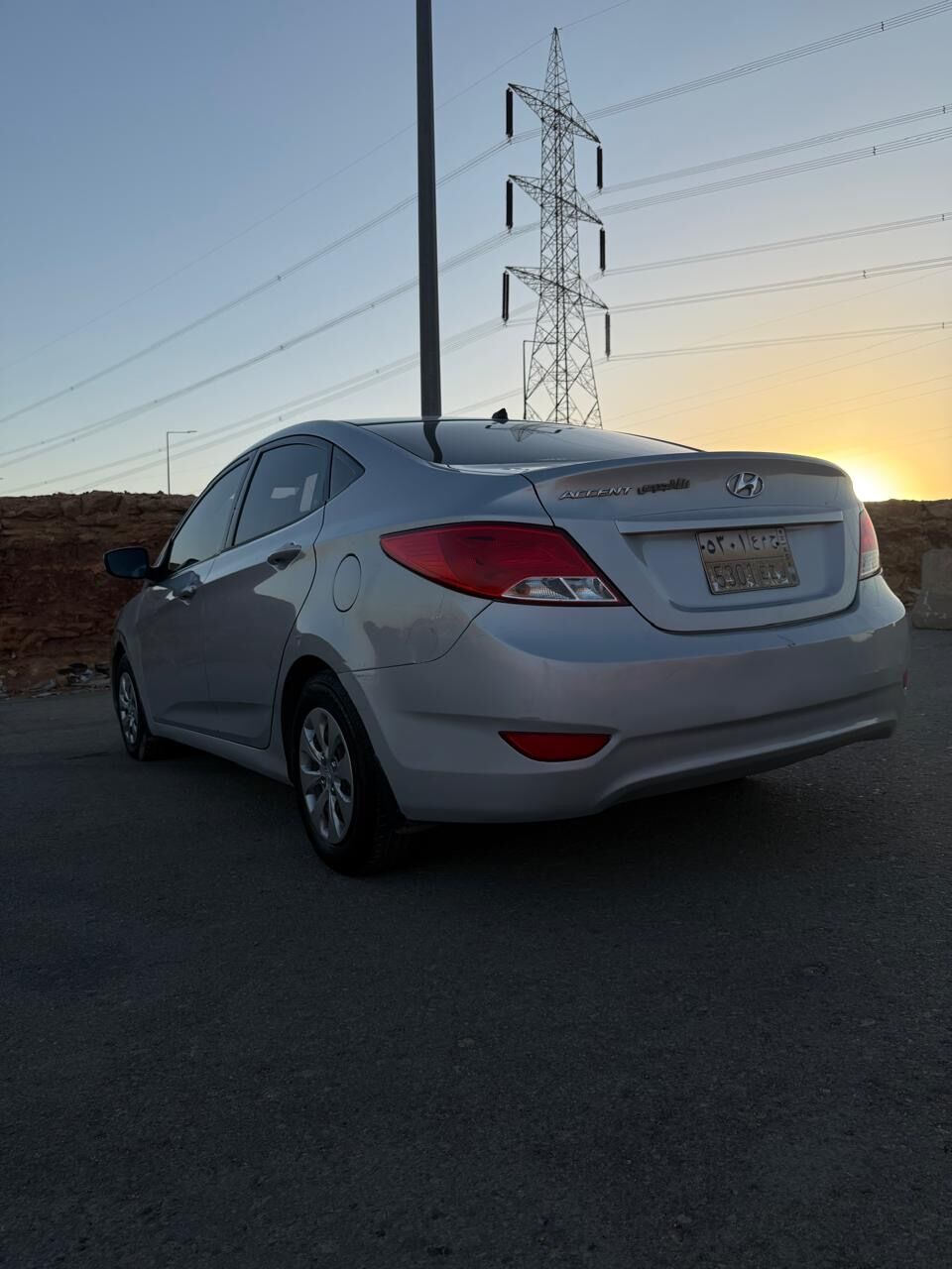 Riyadh, Vehicles, Cars & Trucks , SAR 18000,  Hyundai Accent,  2016,  Automatic,  300000 KM,