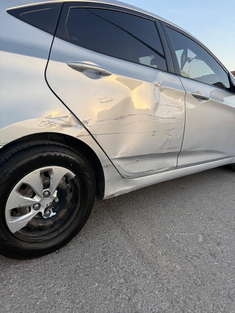 Riyadh, Vehicles, Cars & Trucks , SAR 18000,  Hyundai Accent,  2016,  Automatic,  300000 KM,