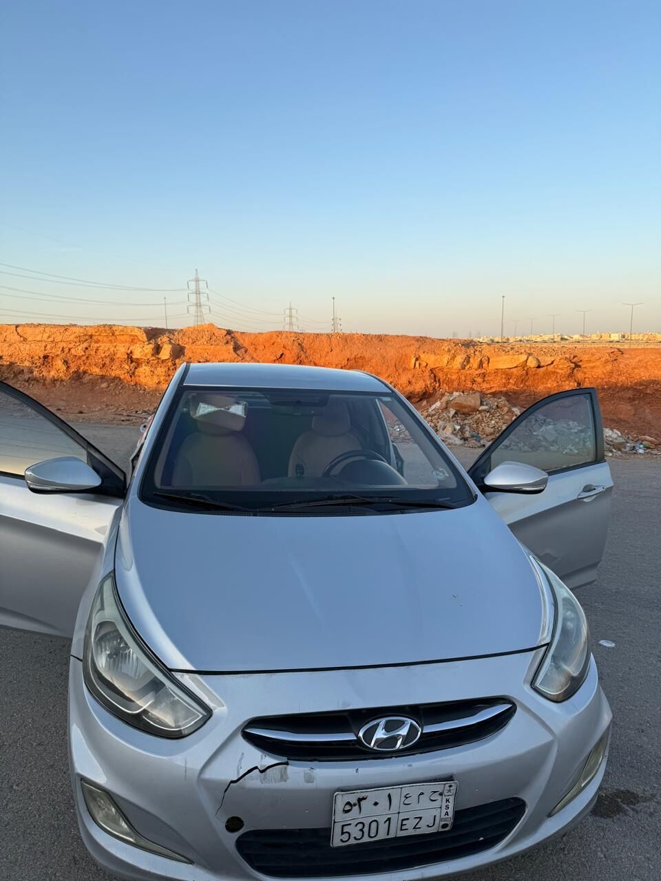 Riyadh, Vehicles, Cars & Trucks , SAR 18000,  Hyundai Accent,  2016,  Automatic,  300000 KM,