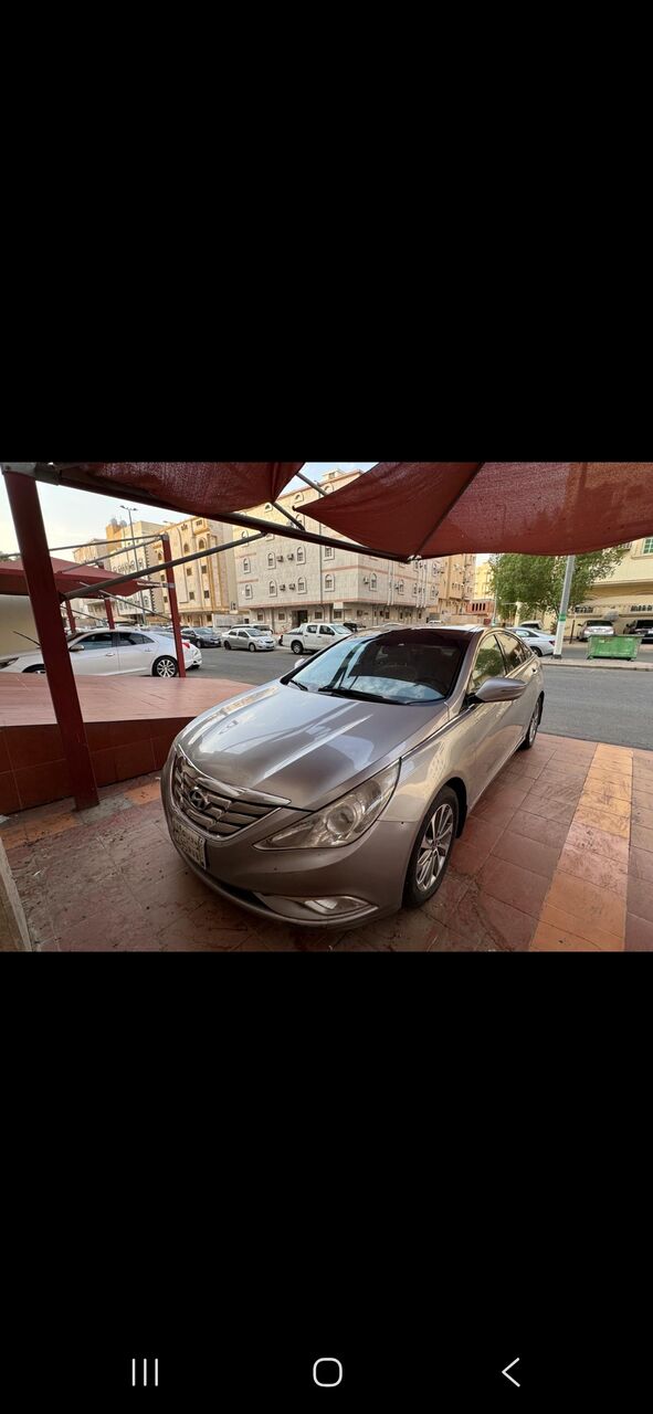 Jeddah, Vehicles, Cars & Trucks , SAR 23000,  Hyundai Sonata,  2013,  Automatic,  269000 KM,   Full Option Good Condition