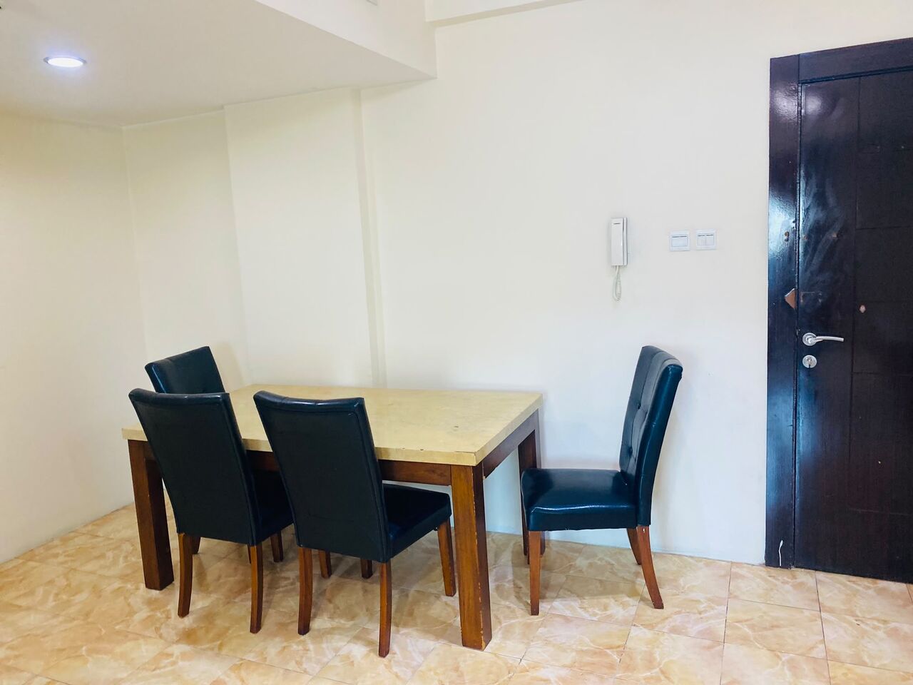 Manama, Apartments, Flats, Houses & Villas, BHD 265/month,  2 BR,  Two Bedrooms Flat For Rent With EWA| With Ac