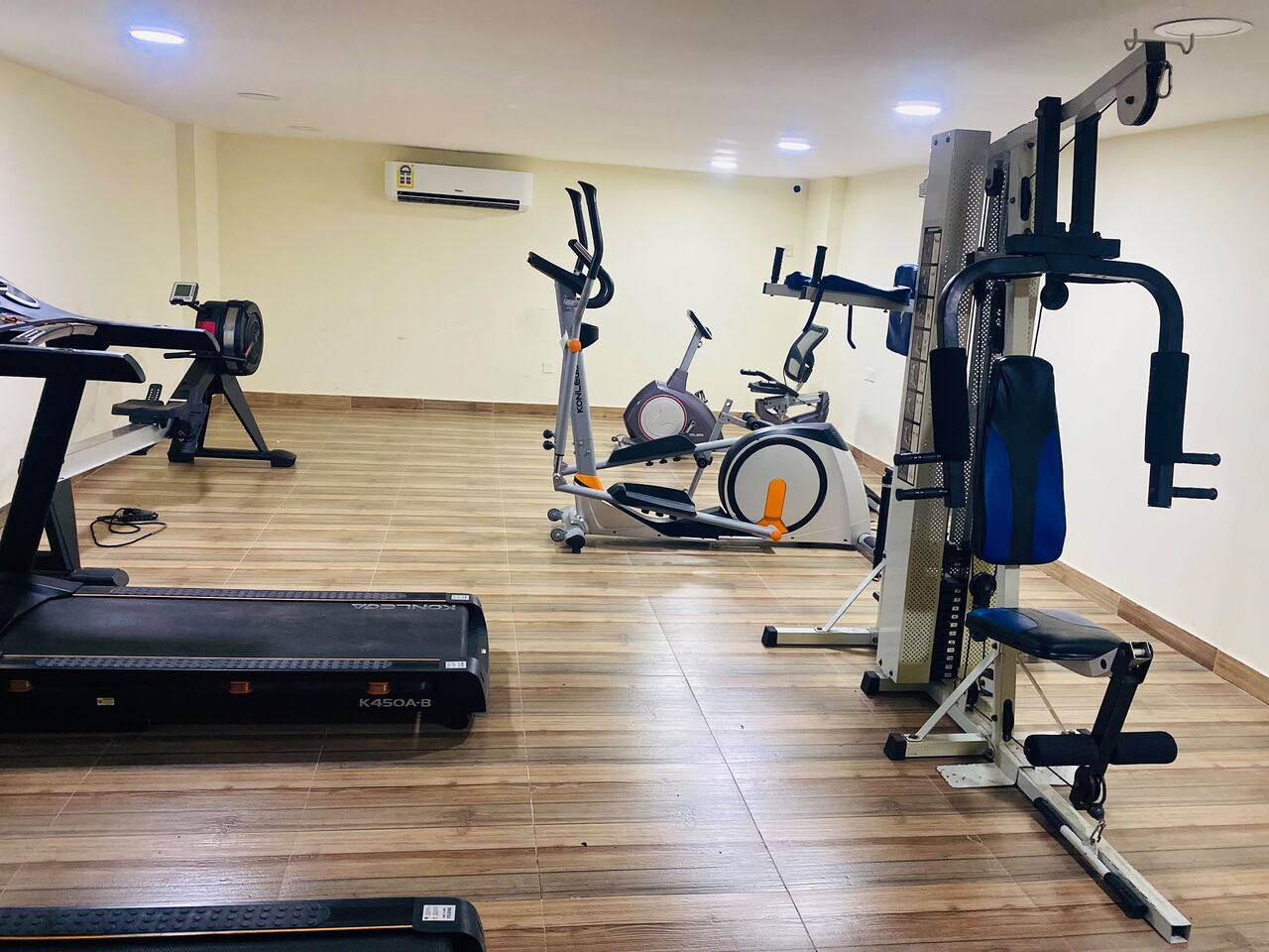 Manama, Apartments, Flats, Houses & Villas, BHD 265/month,  2 BR,  Two Bedrooms Flat For Rent With EWA| With Ac