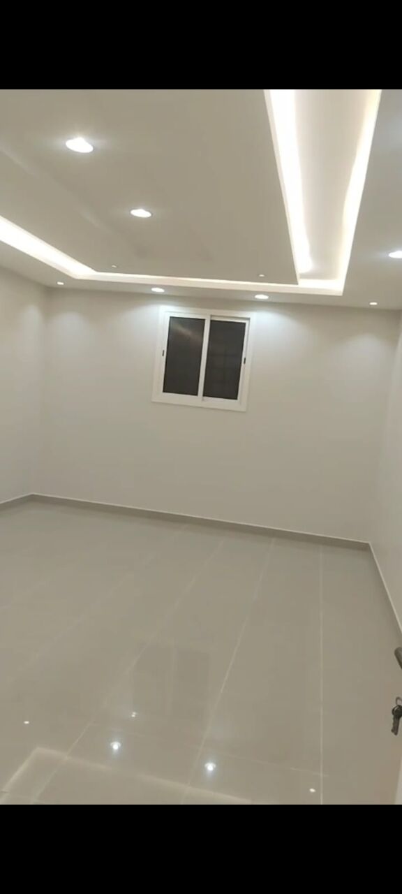 Al Naseem, Apartments, Flats, Houses & Villas, SAR 28000/year,  3 BR,  Family Apartment 2nd Floor Without Lift Well Located House Big 3 Beadrooms