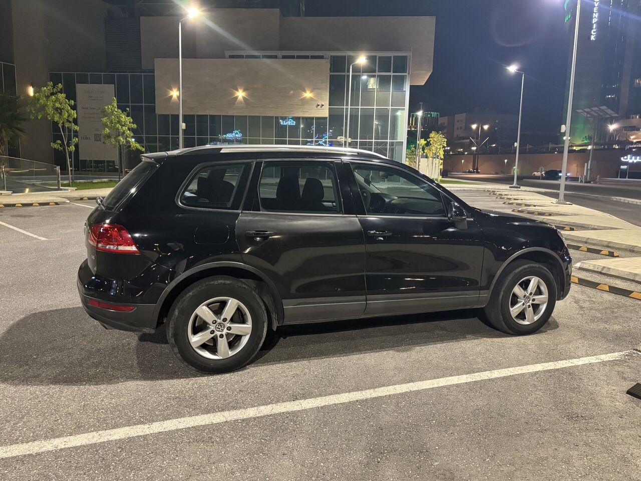 Manama, Vehicles, Cars & Trucks , BHD 3300,  VW TOUAREG 2014,  2014,  Automatic,  215500 KM,