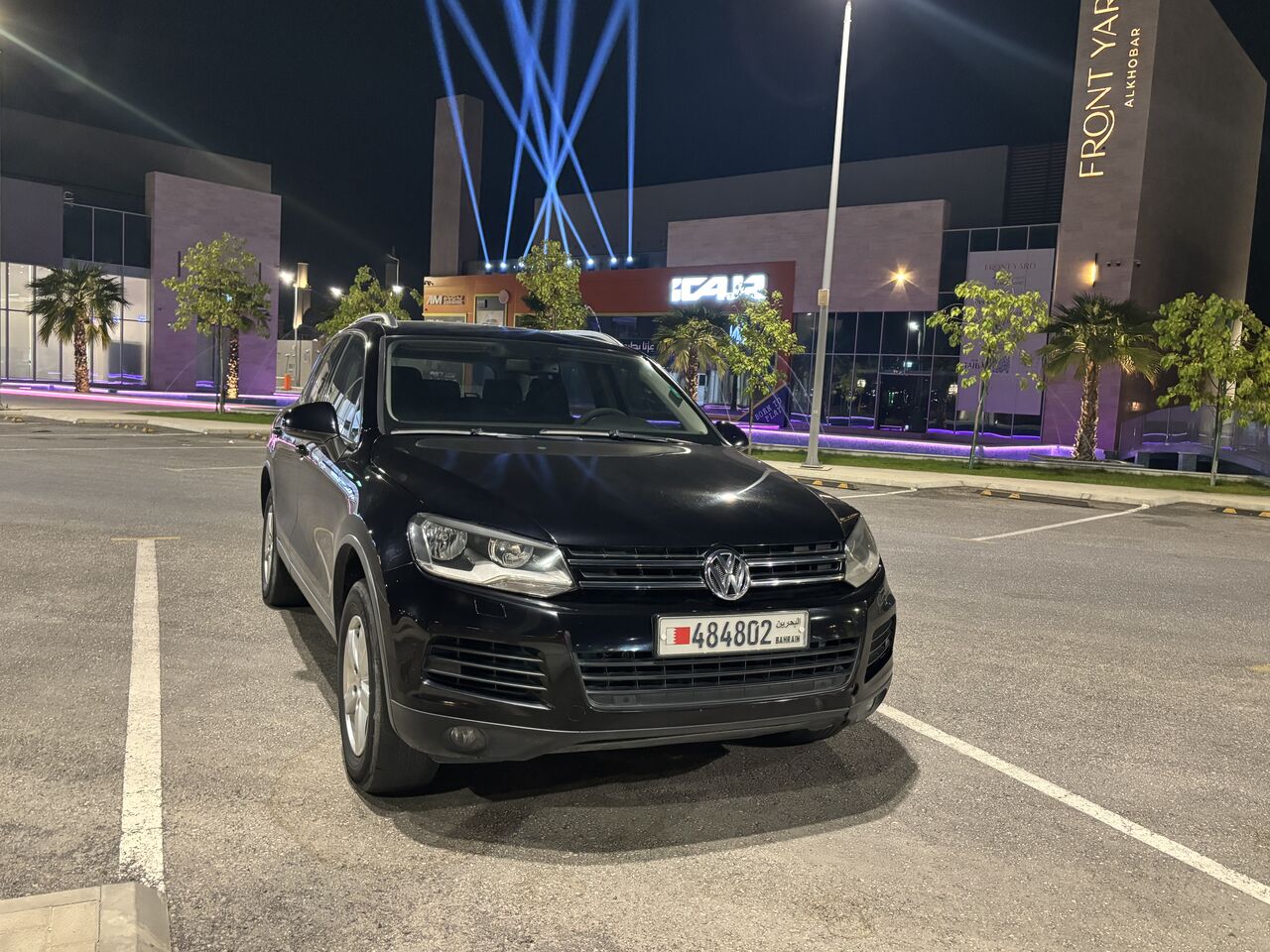 Manama, Vehicles, Cars & Trucks , BHD 3300,  VW TOUAREG 2014,  2014,  Automatic,  215500 KM,