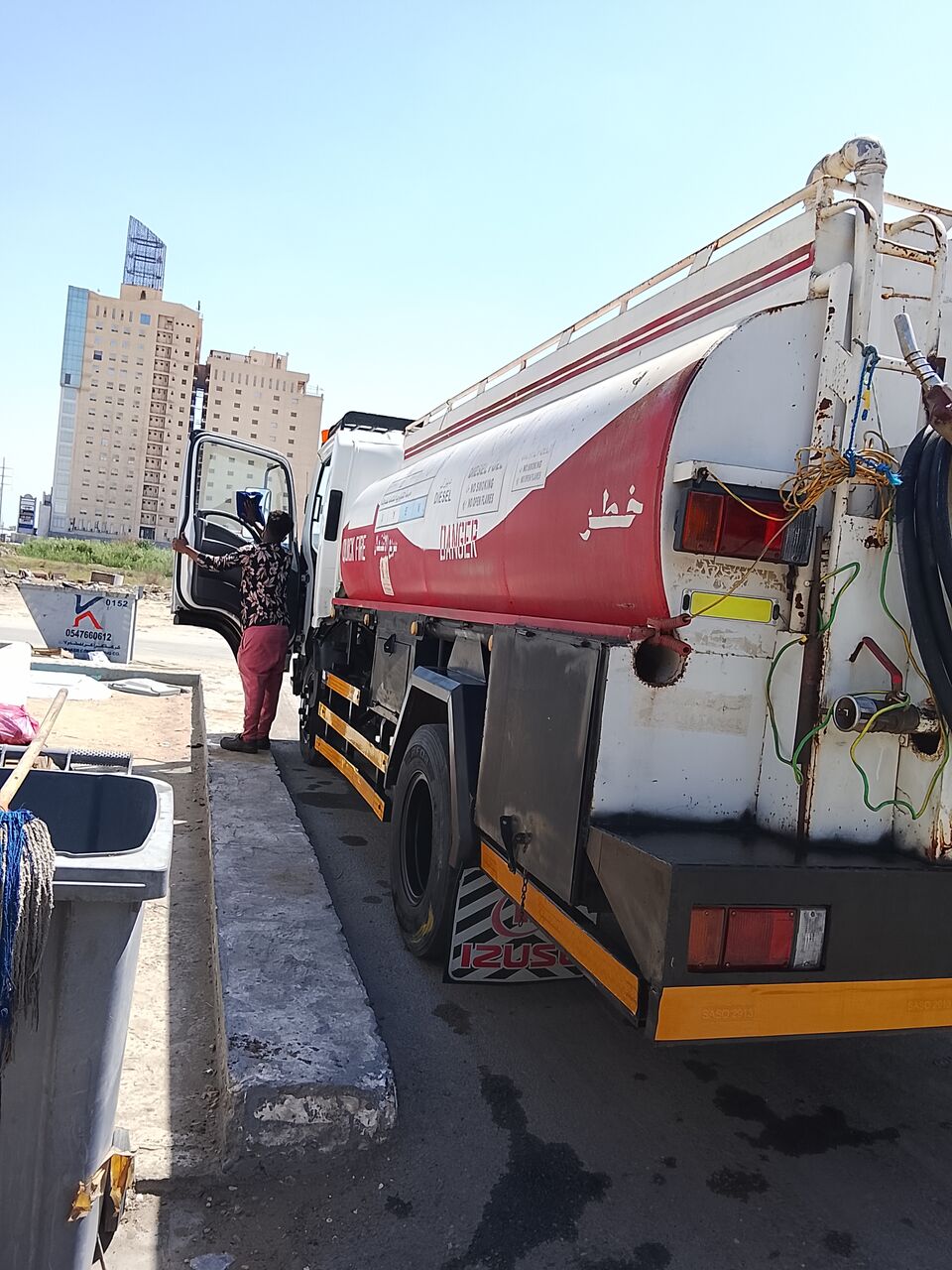 Jubail, Job Seekers, Diesel Tanker Available 8000 Liter For Rent With Aramco Standard