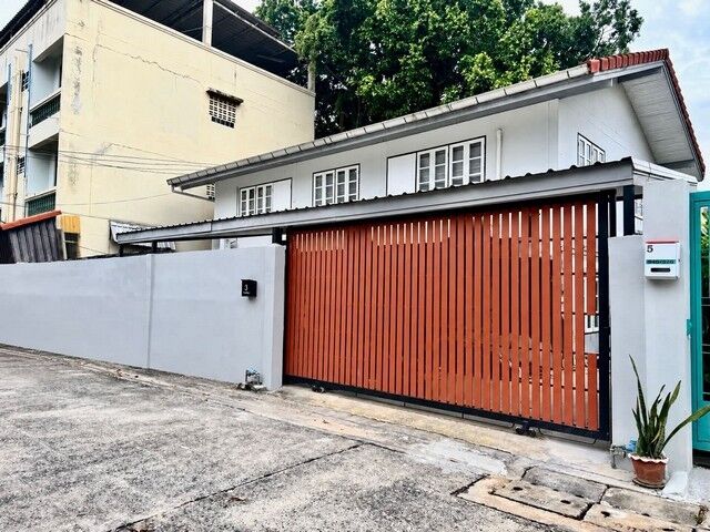 Bangkok, Villas, THB 32000,  50 Sq. Feet,  ให้เช่าบ้านเดี่ยว 2 ชั้น รีโนเวทใหม่ 