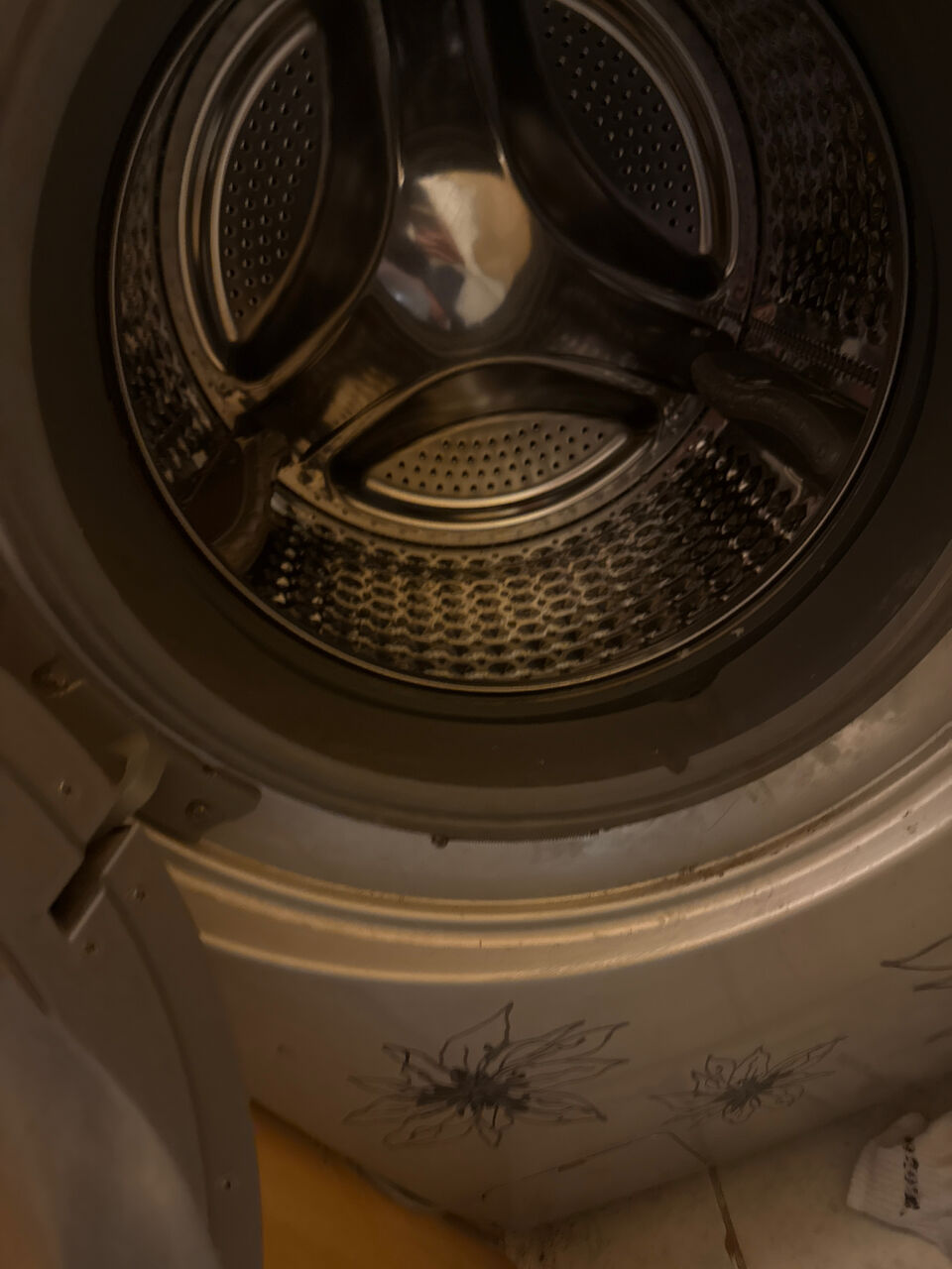 Riyadh, Electronics, SAR 350,  Washing Machine