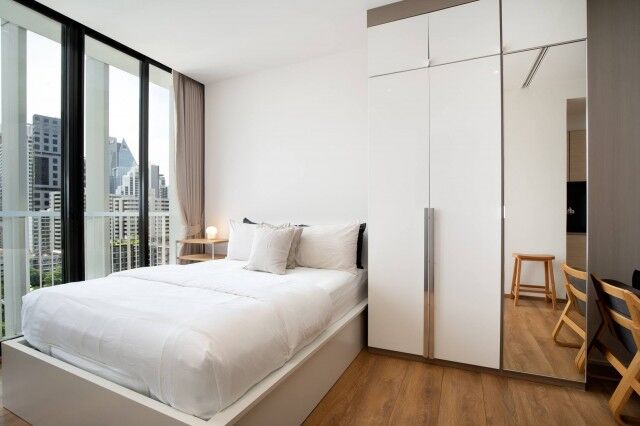 Bangkok, Villas, THB 20500,  30 Sq. Meter,  Park 24 Convenient Clean Private 11th Floor BTS Phrom Phong