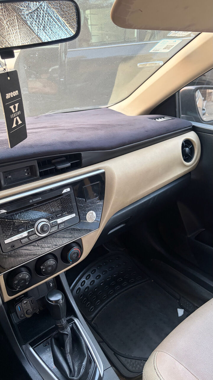 Jeddah, Vehicles, Cars & Trucks , SAR 41,  Toyota Corolla,  2017,  Automatic,  303 KM,    XLI Cruise Control