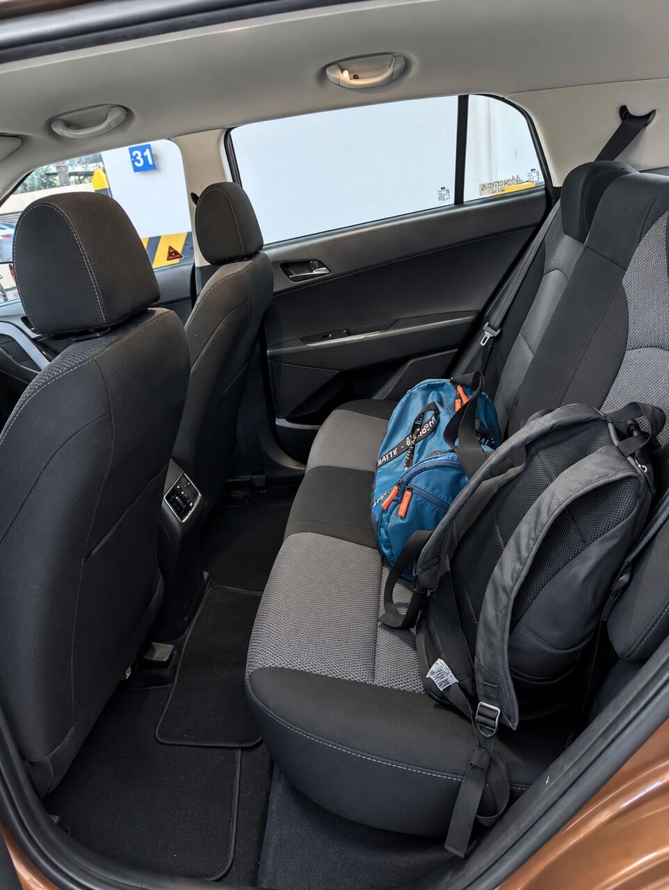 Manama, Vehicles, Cars & Trucks , BHD 3000,  Hyundai Creta,  2017,  Automatic,  105000 KM,  URGENT SALE