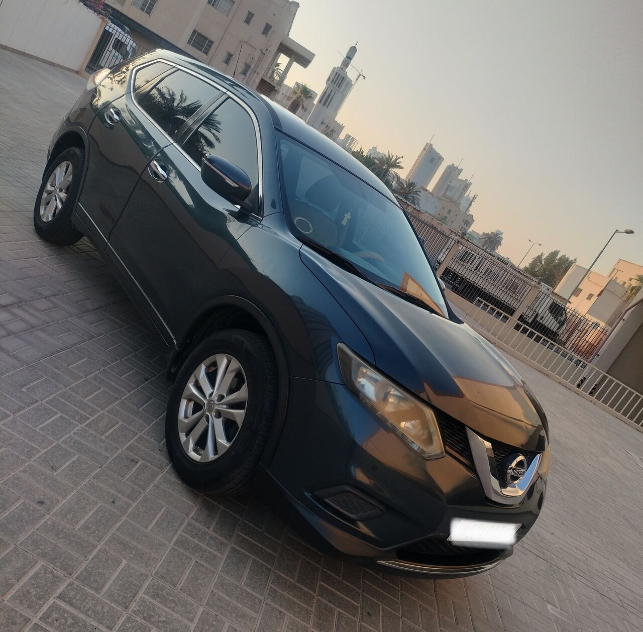 Manama, Vehicles, Cars & Trucks , Nissan X-Trail,  2016,  Automatic,  100000 KM,   Nissan Extrail