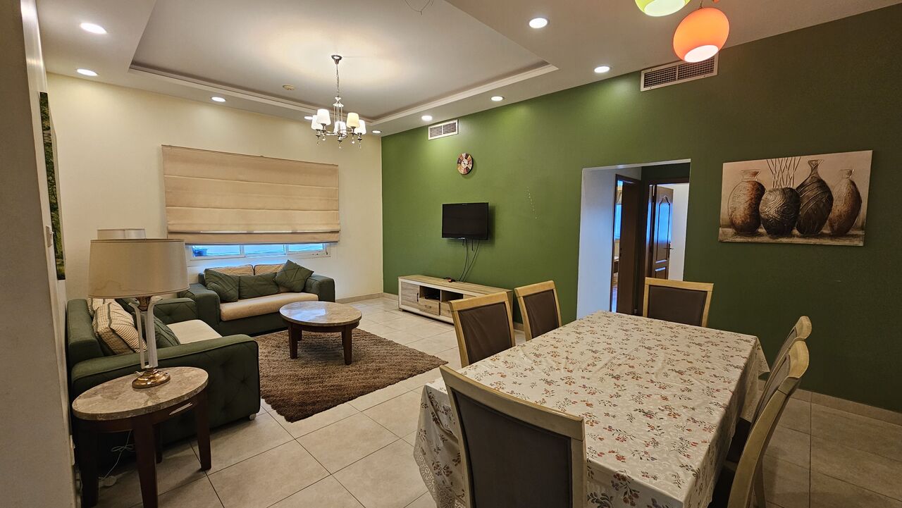 Juffair, Apartments, Flats, Houses & Villas, BHD 350/month,  Furnished,  2 BR,  Unlimited EWA,spacious And Clean,weekly Twice Housekeeping,closed Kitchen.Juffair.39128508