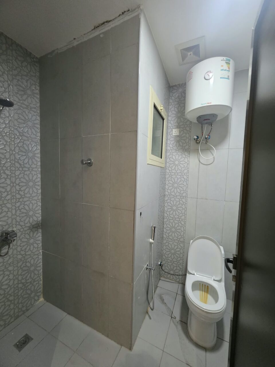 Khobar, Apartments, Flats, Houses & Villas, SAR 27600/year,  3 BR,  3 Bedrooms, A Hall, 2 Bathrooms, A Kitchen,with Air Conditioners And Elevator,private Park
