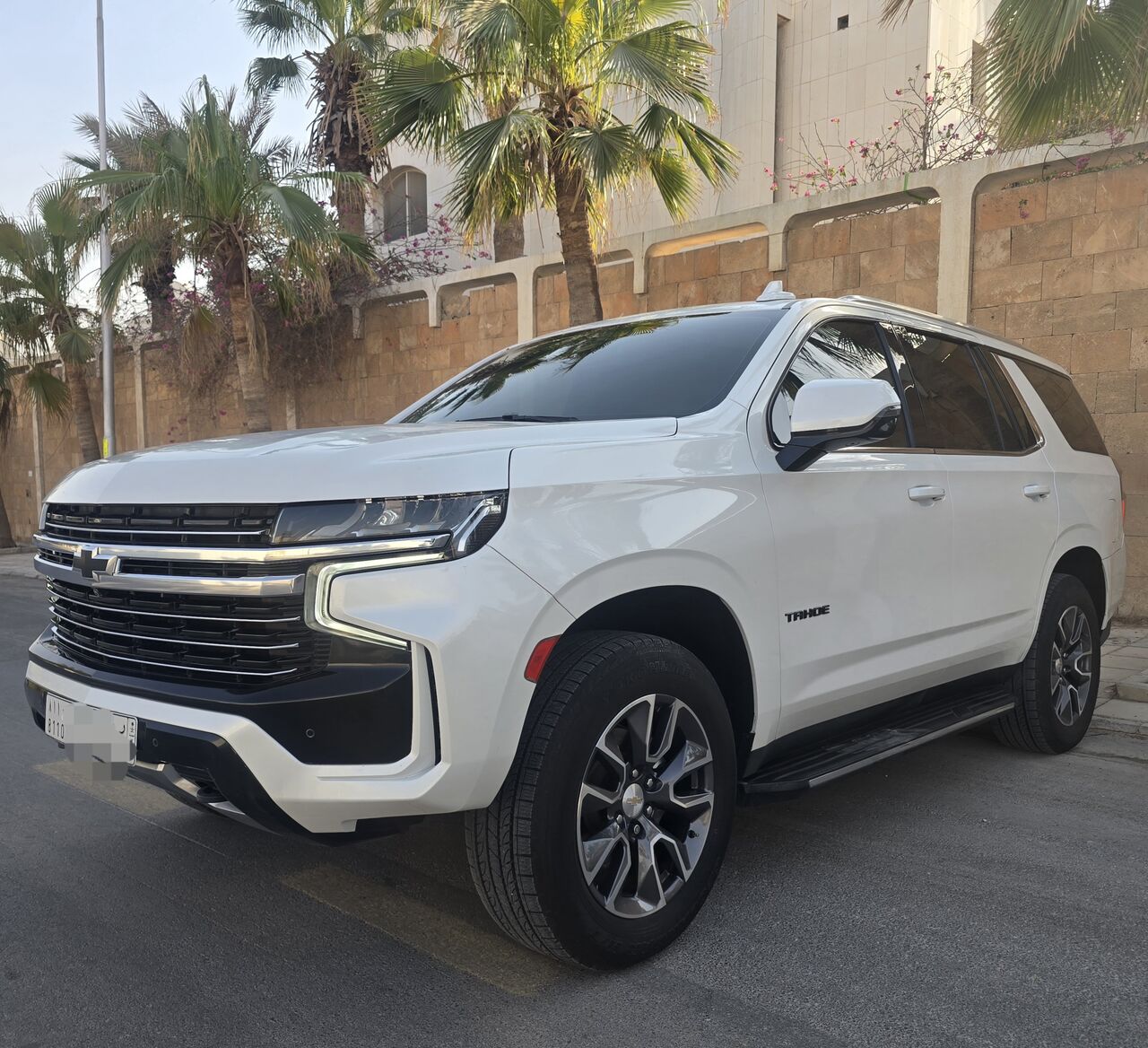 Riyadh, Vehicles, Cars & Trucks , SAR 175000,  CHEROVLET TAHOE LT  PULWHITE AL JOMIYA,  2022,  Automatic,  74000 KM,  FULL OPTION
