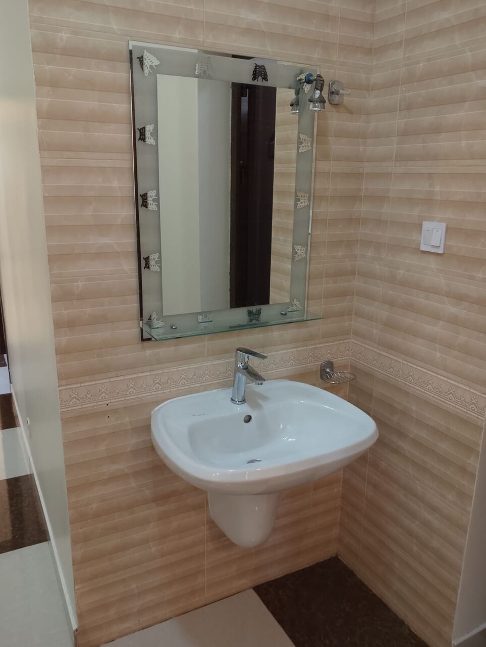 Khobar, Apartments, Flats, Houses & Villas, SAR 22600/year,  3 BR,  3bedrooms,  2 Bathrooms, A Kitchen, Elevator, Available  Parking Available Frand On Tha Bi