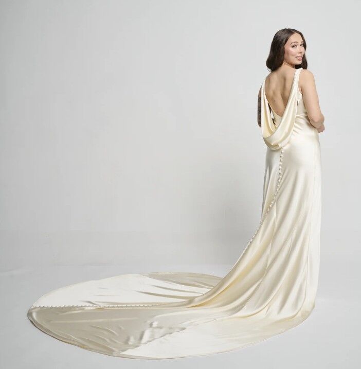 New York, Clothing & Accessories, Buy White Wedding Dress For Special Wedding Day At Tony Hamawy