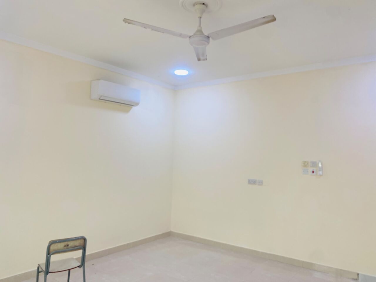 Riffa, Apartments, Flats, Houses & Villas, BHD 150/month,  1 BR,  One Bedroom Flat For Rent With EWA |With Ac