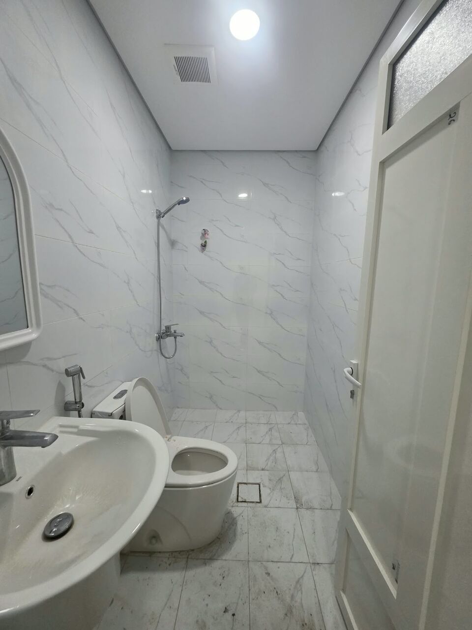Khobar, Apartments, Flats, Houses & Villas, SAR 1700/month,  2 BR,  2 Bedrooms, Room   2 Bathrooms, And A Kitchen,  Fast Floor, Internal Apartment  Elevator A