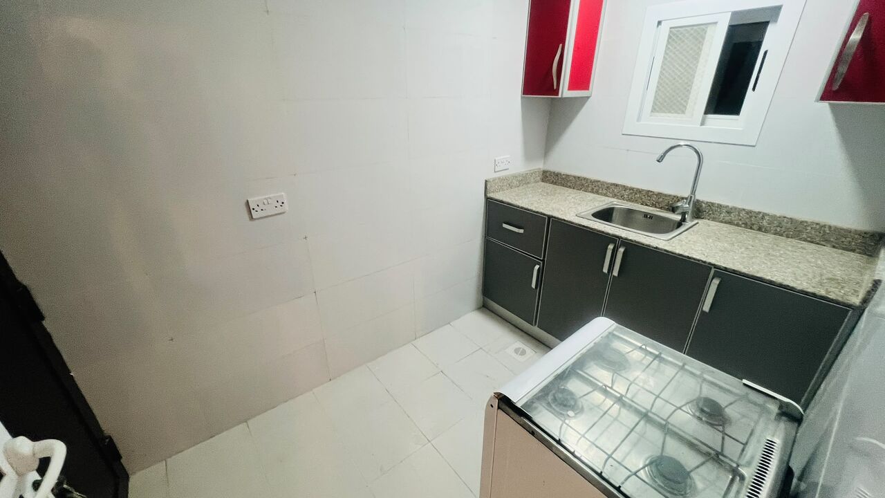 Busaiteen, Apartments, Flats, Houses & Villas, BHD 175/month,  Furnished,  Studio,  APARTMENT FOR RENT IN BUS AITEEN
