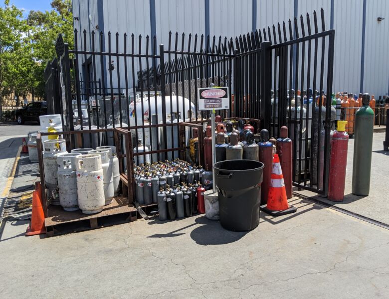 New York, Delivery, Bulk Nitrogen Suppliers Near Me Stockton | Bulk CO2 Suppliers Near Me Stockton | Industria