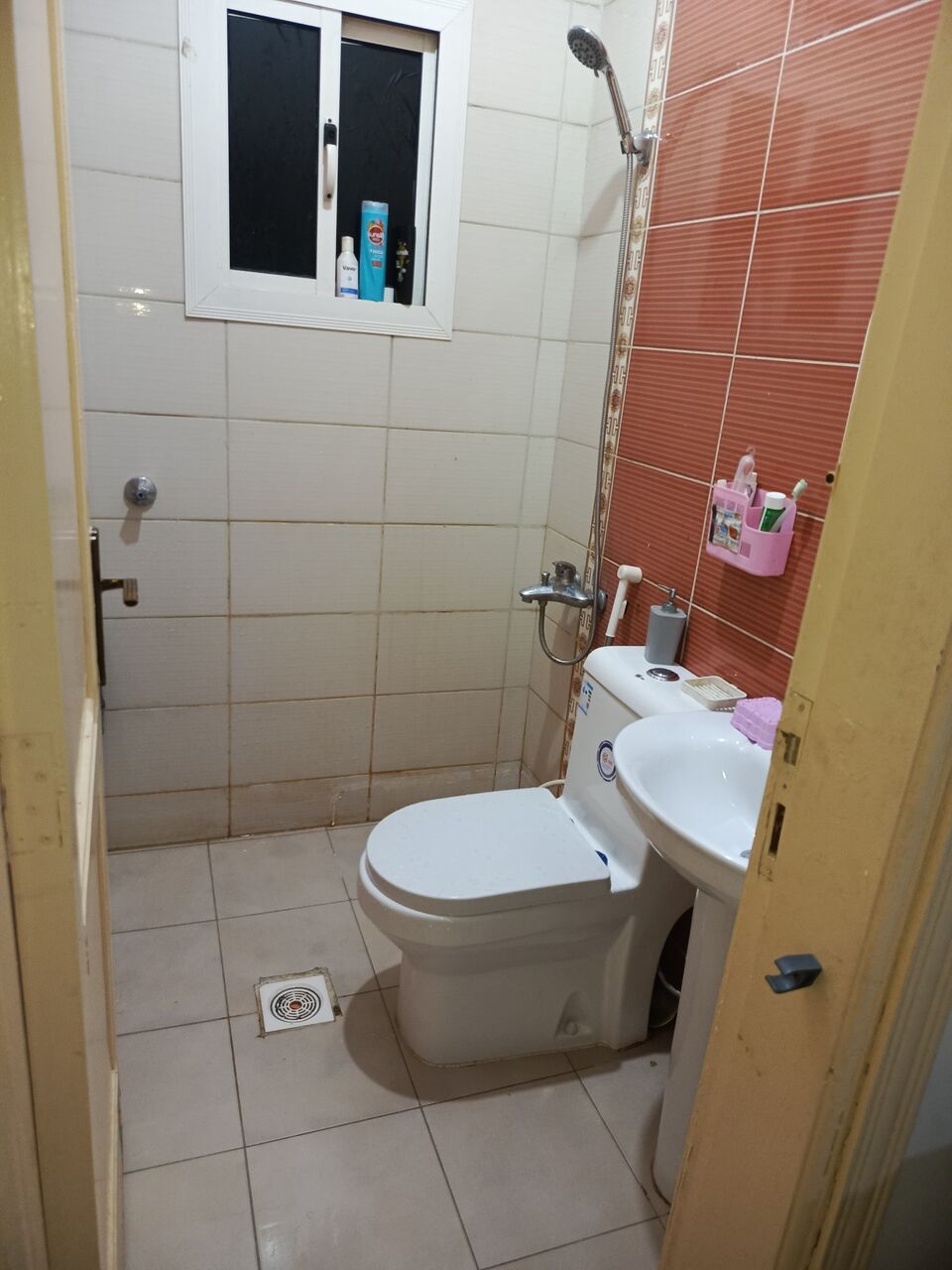 Salamah, Rooms for Rent, SAR 500/month,  Room Sharing Available For Pakistani & Indian
