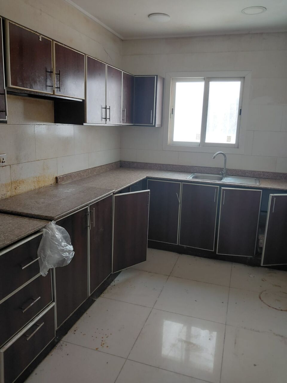Hidd, Apartments, Flats, Houses & Villas, BHD 330/month,  3 BR,  Three Bedrooms Flat For Rent With EWA|With Ac
