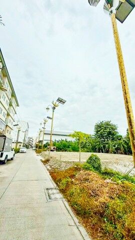 Bangkok, Villas, THB 7999,  101 Sq. Feet,  รพ.สิรินธร  ใกล้ตลาดสด 999 1.0 กม ลาดกระบัง 10-16