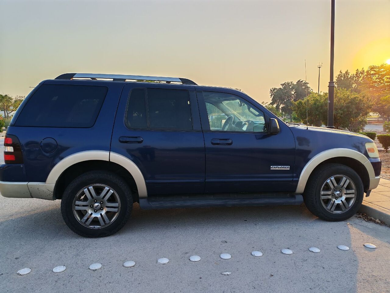 Jubail, Vehicles, Cars & Trucks , SAR 11500,  Ford Explorer,  2007,  Automatic,  360000 KM,   For Sale