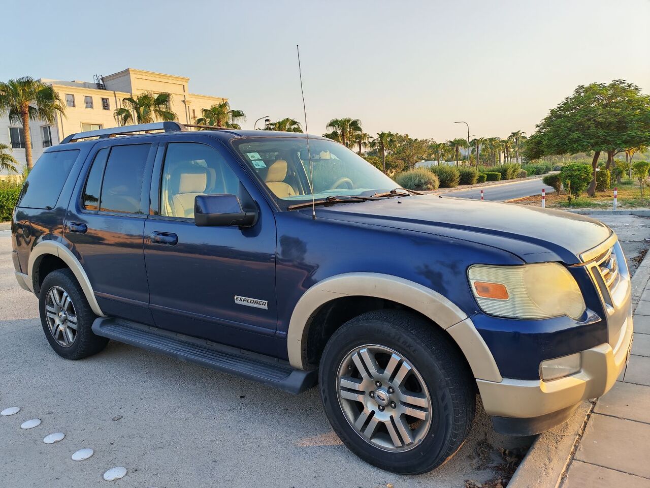 Jubail, Vehicles, Cars & Trucks , SAR 11500,  Ford Explorer,  2007,  Automatic,  360000 KM,   For Sale