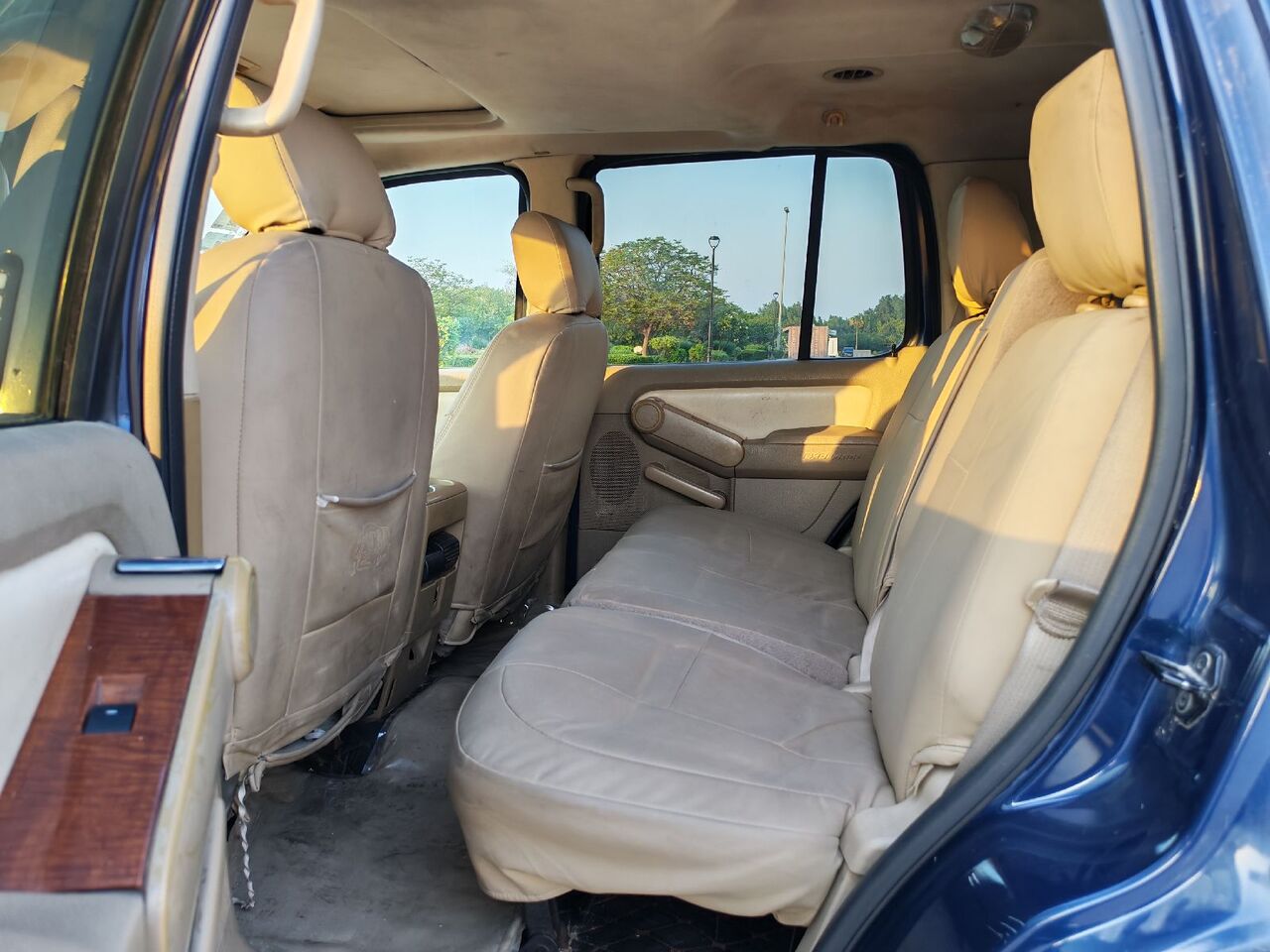 Jubail, Vehicles, Cars & Trucks , SAR 11500,  Ford Explorer,  2007,  Automatic,  360000 KM,   For Sale