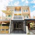 THB 5990000,  4 BR,  22 Sq. Feet,  ขายทาวน์เฮ้าส์ 3 ชั้น 4 ห้องนอน ซอยลา
