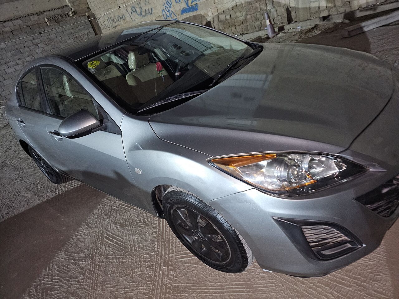Riyadh, Vehicles, Cars & Trucks , SAR 14000,  Mazda 3,  2011,  Automatic,  194700 KM,
