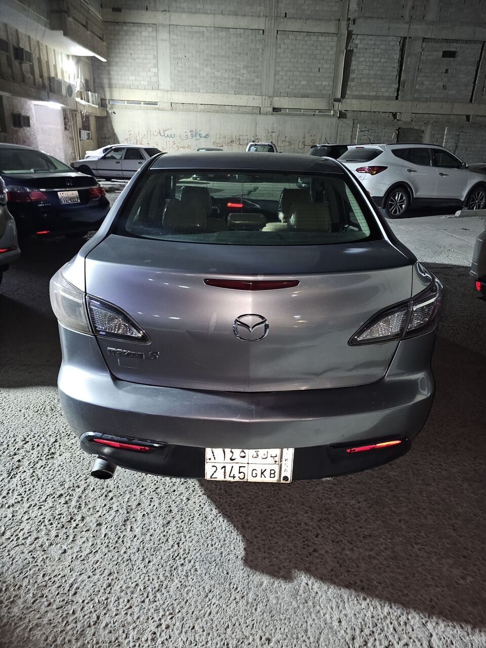 Riyadh, Vehicles, Cars & Trucks , SAR 14000,  Mazda 3,  2011,  Automatic,  194700 KM,