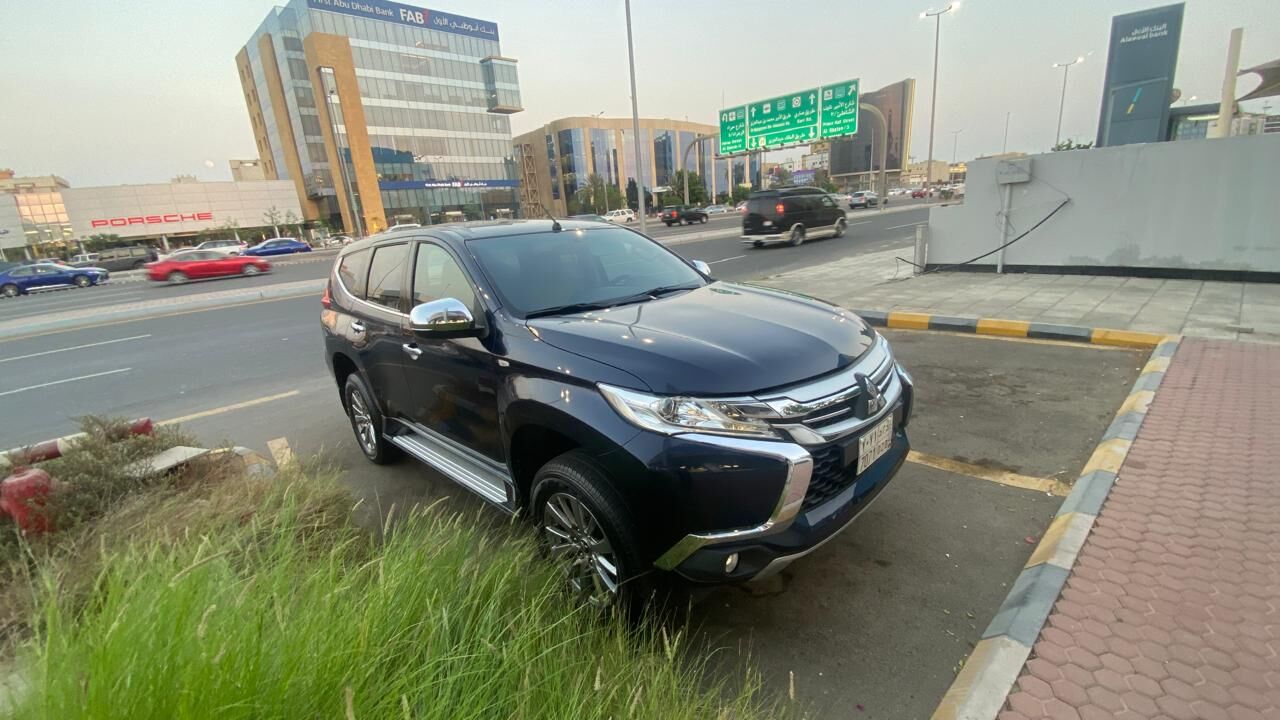 Riyadh, Vehicles, Cars & Trucks , SAR 73000,  MITSUBISHI MONTERO SPORT - GLS,  2018,  Automatic,  120000 KM,  MITSUBISHI MONTERO SPORT &mdash;  &mdash; GLS