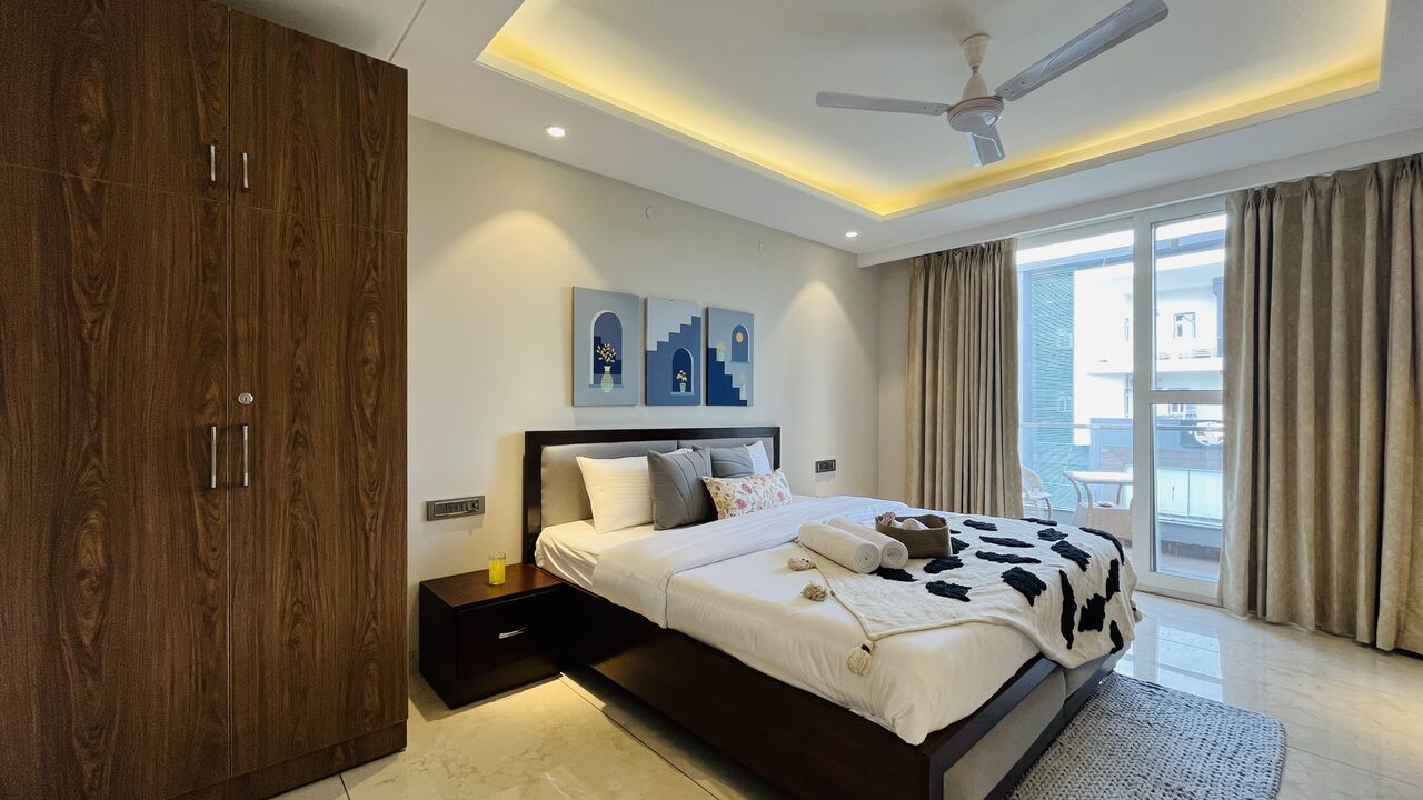 Gurgaon, Apartments, Flats, Houses & Villas, INR 4500/day,  Furnished,  1 BR,  550 Sq. Feet,  Zen Suites Luxe Collection Gurgaon