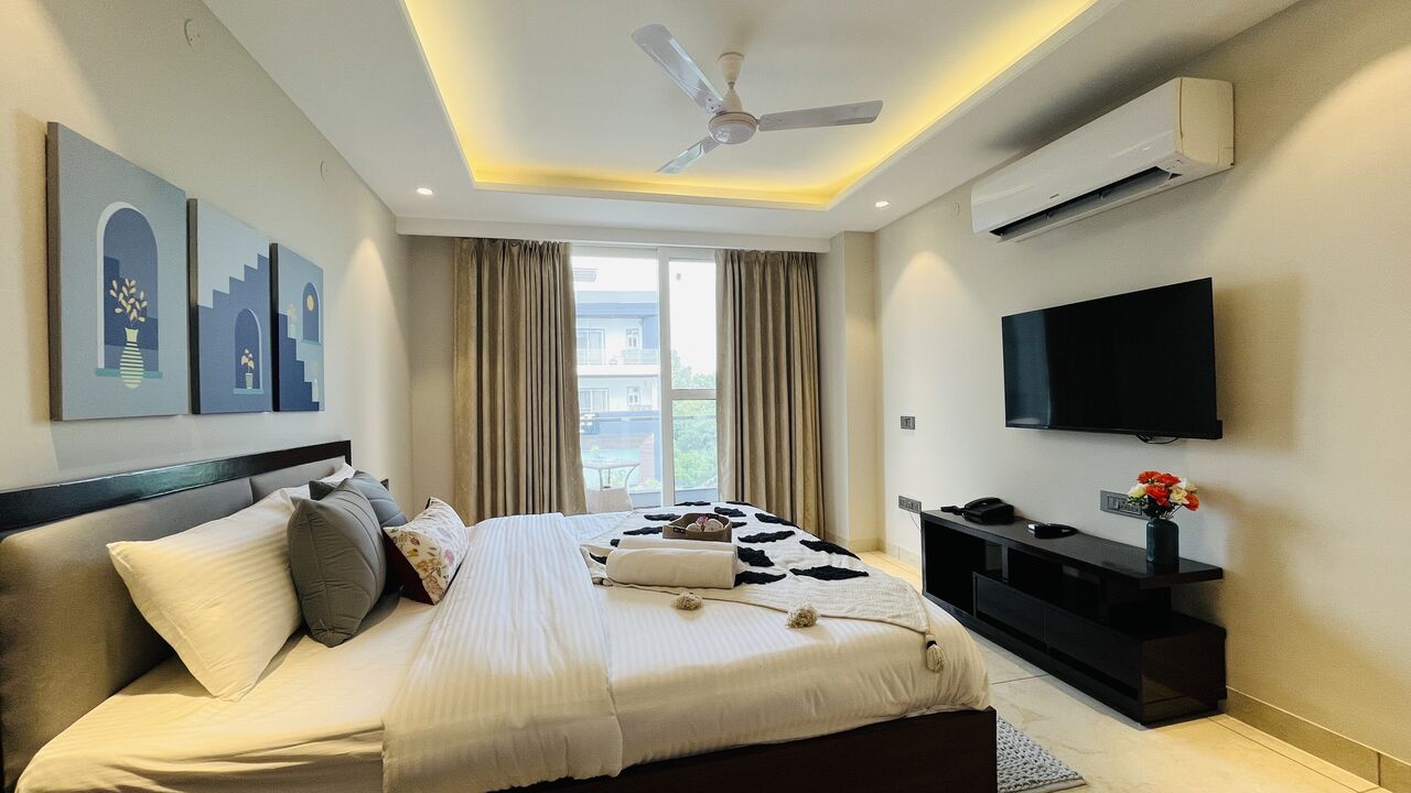 Gurgaon, Apartments, Flats, Houses & Villas, INR 4500/day,  Furnished,  1 BR,  550 Sq. Feet,  Zen Suites Luxe Collection Gurgaon