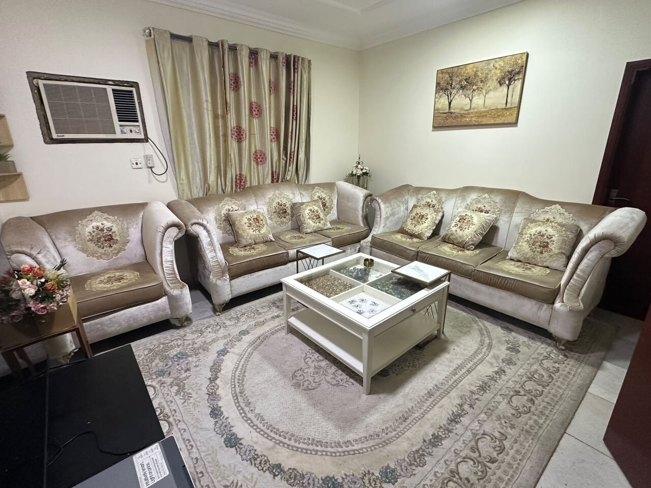 Jubail, Furniture, SAR 800,  Excellent Condition Sofa Set For Sale