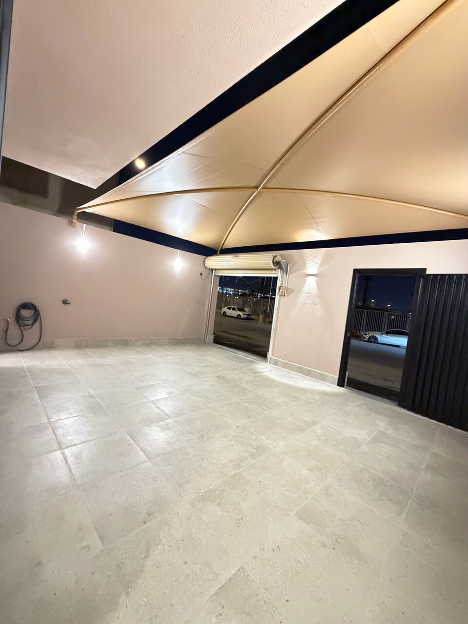 Riyadh, Apartments, Flats, Houses & Villas, SAR 180000/year,  4 BR,  Villa Floor For Rent