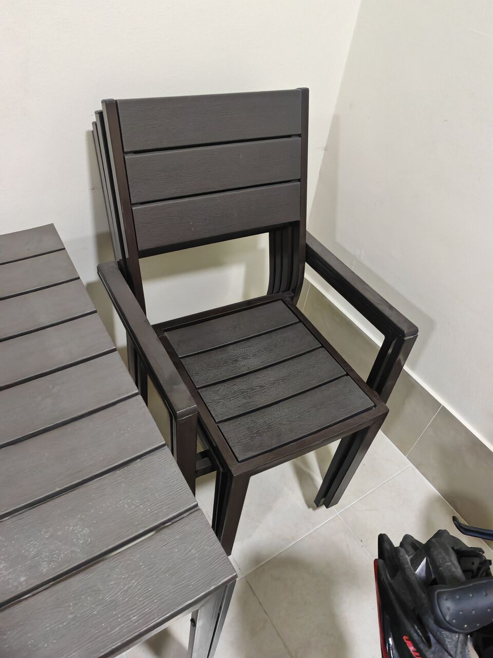 Manama, Furniture, BHD 45,  Table And Chairs
