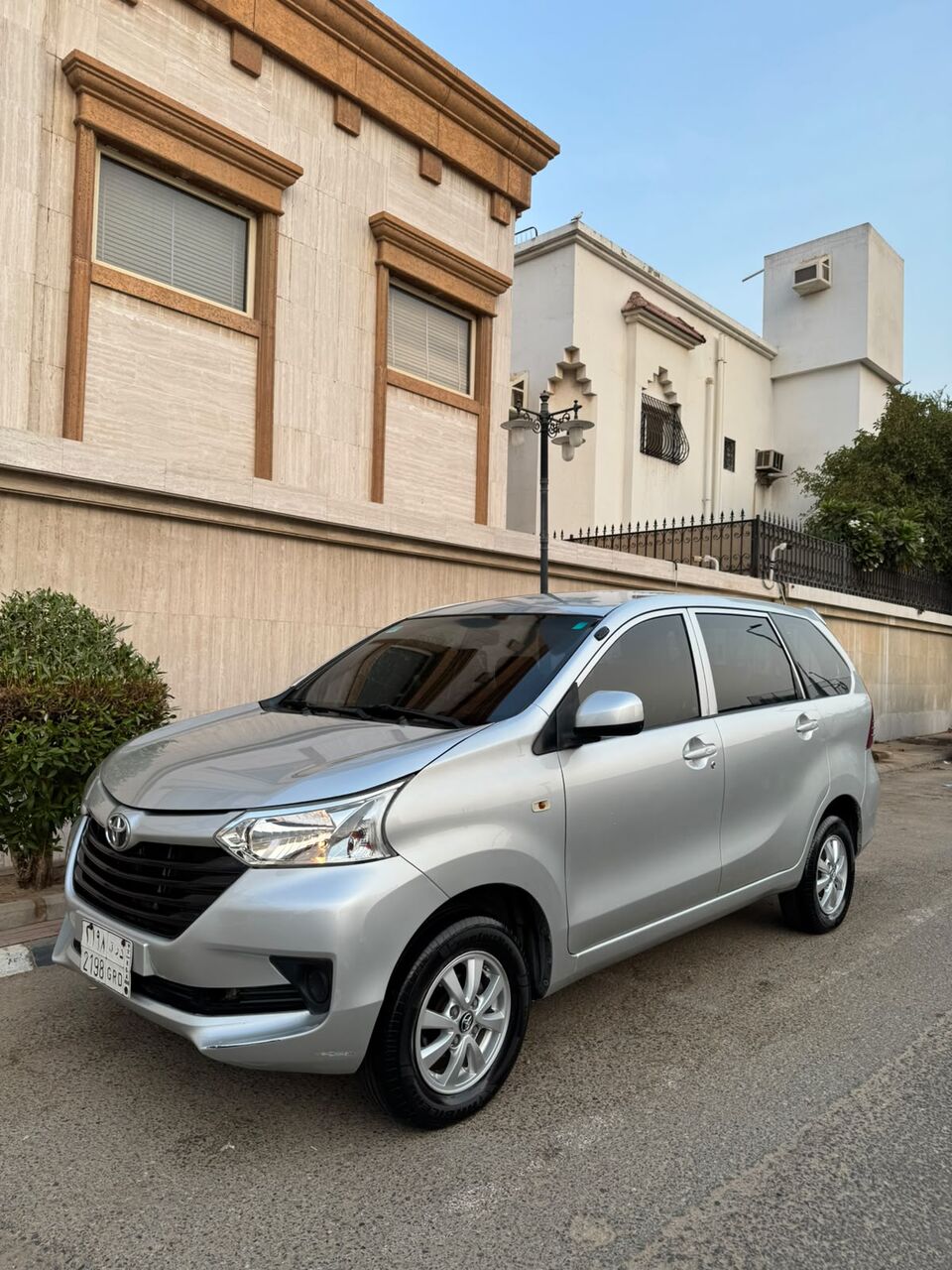 Jeddah, Vehicles, Cars & Trucks , SAR 27000,  Toyota Avanza,  2017,  Automatic,  260 KM,