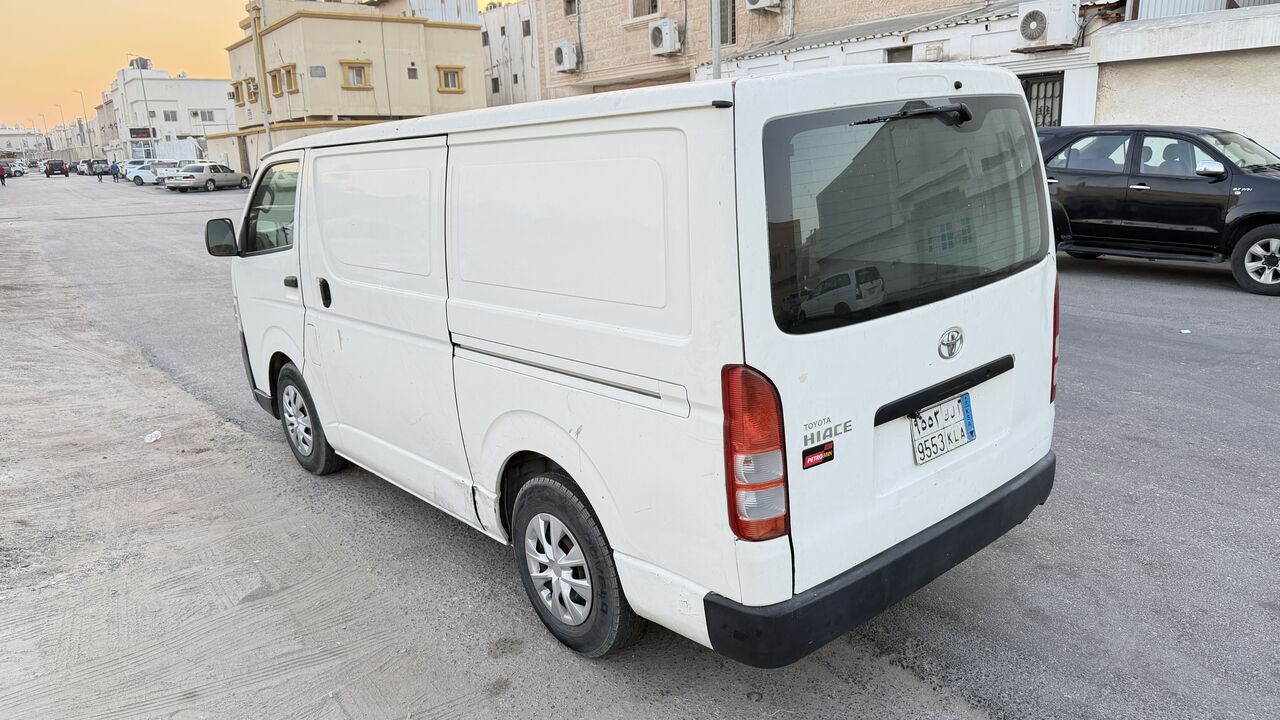 Khobar, Vehicles, Cars & Trucks , SAR 40000,  Toyota Hi-Ace,  2012,  Manual,  535000 KM,  Clean And Well-maintained Van, Suitable For Loading And Business Use.