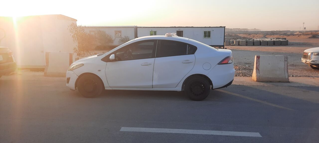 Hara, Vehicles, Cars & Trucks , SAR 10500,  Mazda 2,  2011,  201500 KM,    Hara Odo Meter 205000