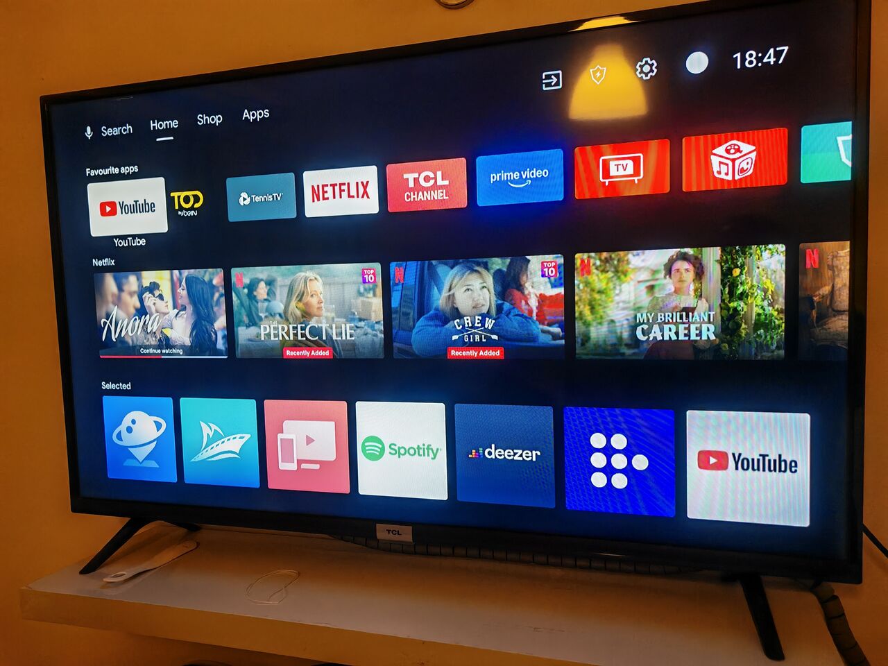 Manama, Furniture, BHD 35,  TCL Smart TV 43inches