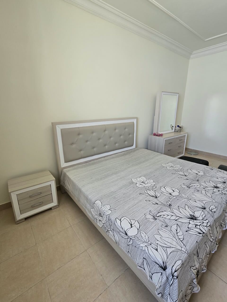 Al Rawdah, Furniture, SAR 1100,  Bed+Mattresses+ Dressing Table+ Side Table