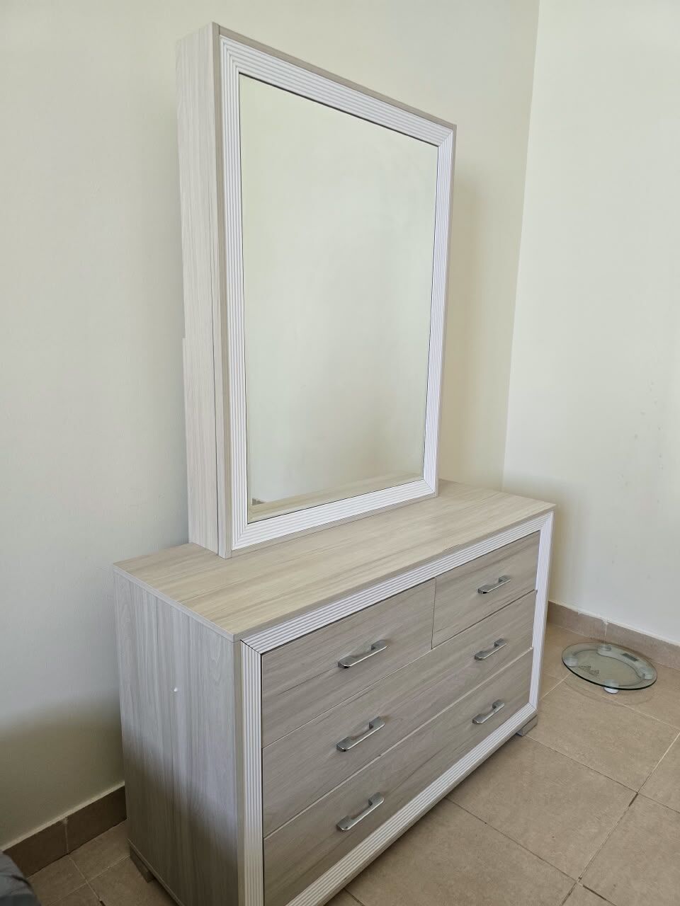 Al Rawdah, Furniture, SAR 1100,  Bed+Mattresses+ Dressing Table+ Side Table