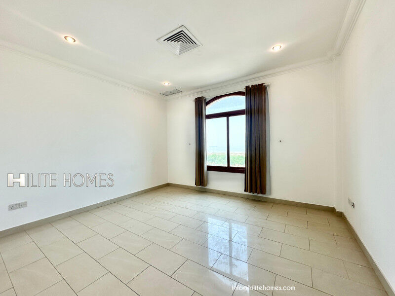 Kuwait City, Apartments, Flats, Houses & Villas, KWD 500/month,  3 BR,  Unfurnished Three Bedroom Apartments With Balcony For Rent In Sulaibikhat